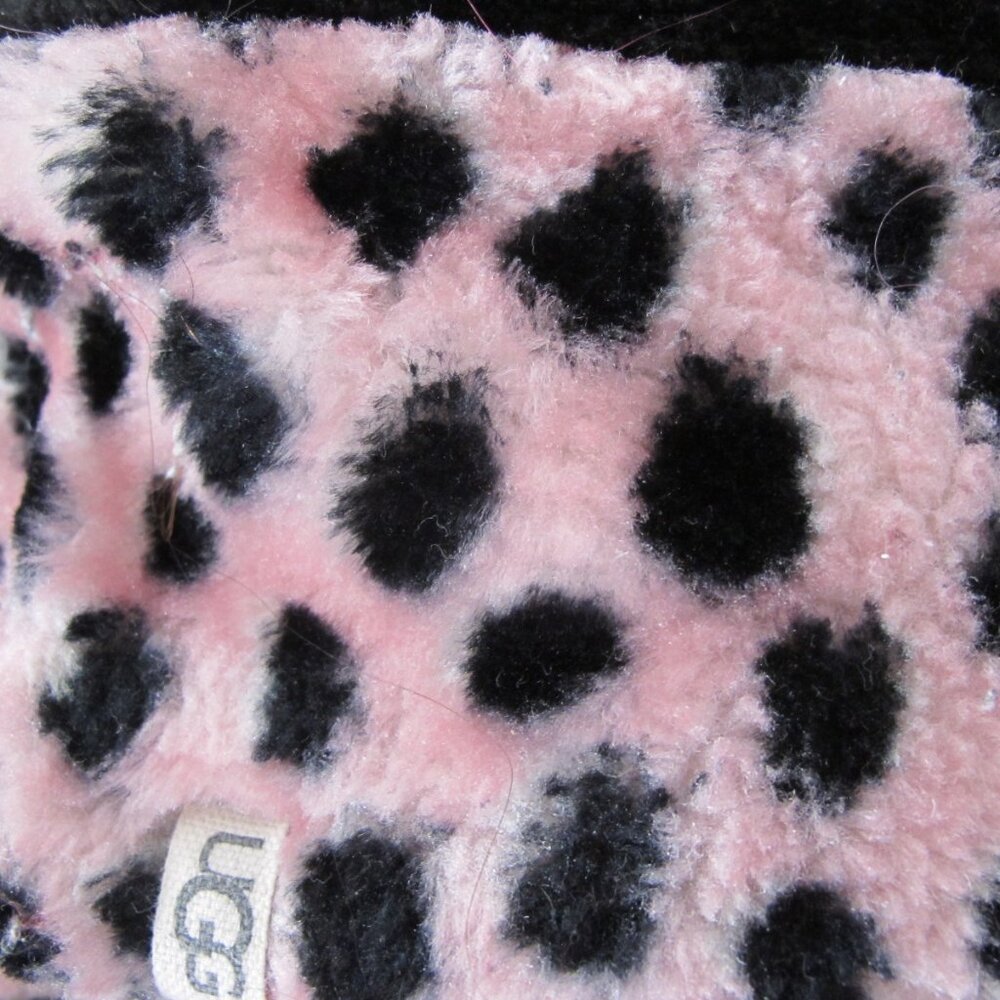 Like New - UGG Fleece Lined Socks - Picture 9 of 11